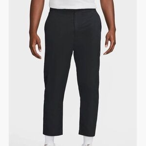 NEW NIKE Sportswear Unlined Cropped Ankle Pant Black W40